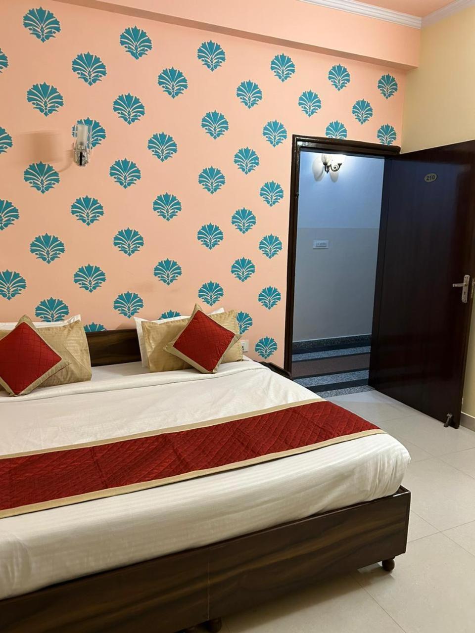 ג'איפור Hotel Mahima Palace מראה חיצוני תמונה